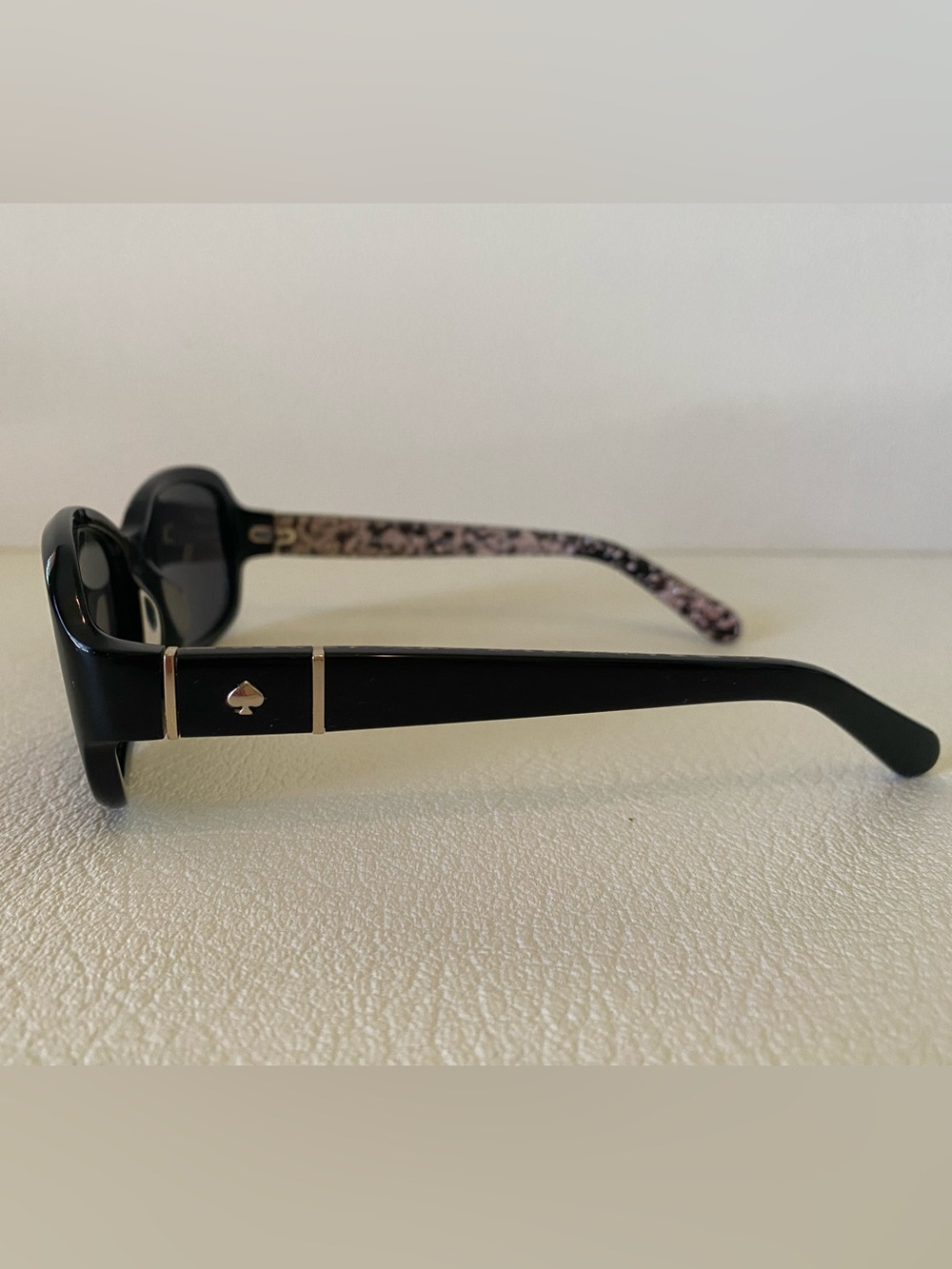 kate spade Black Cheyenne Rectangle Polaralized Sunglasses - Picture 6 of 13
